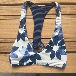 Carve Blue/White Flower reversible bikini TOP sz medium